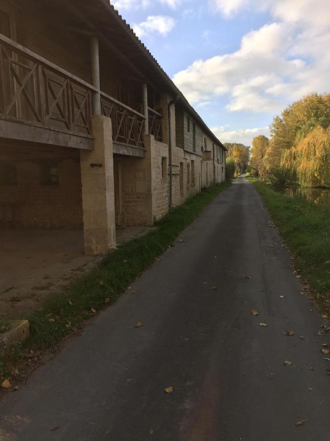 Relais De La Venise Verte Coulon Luaran gambar